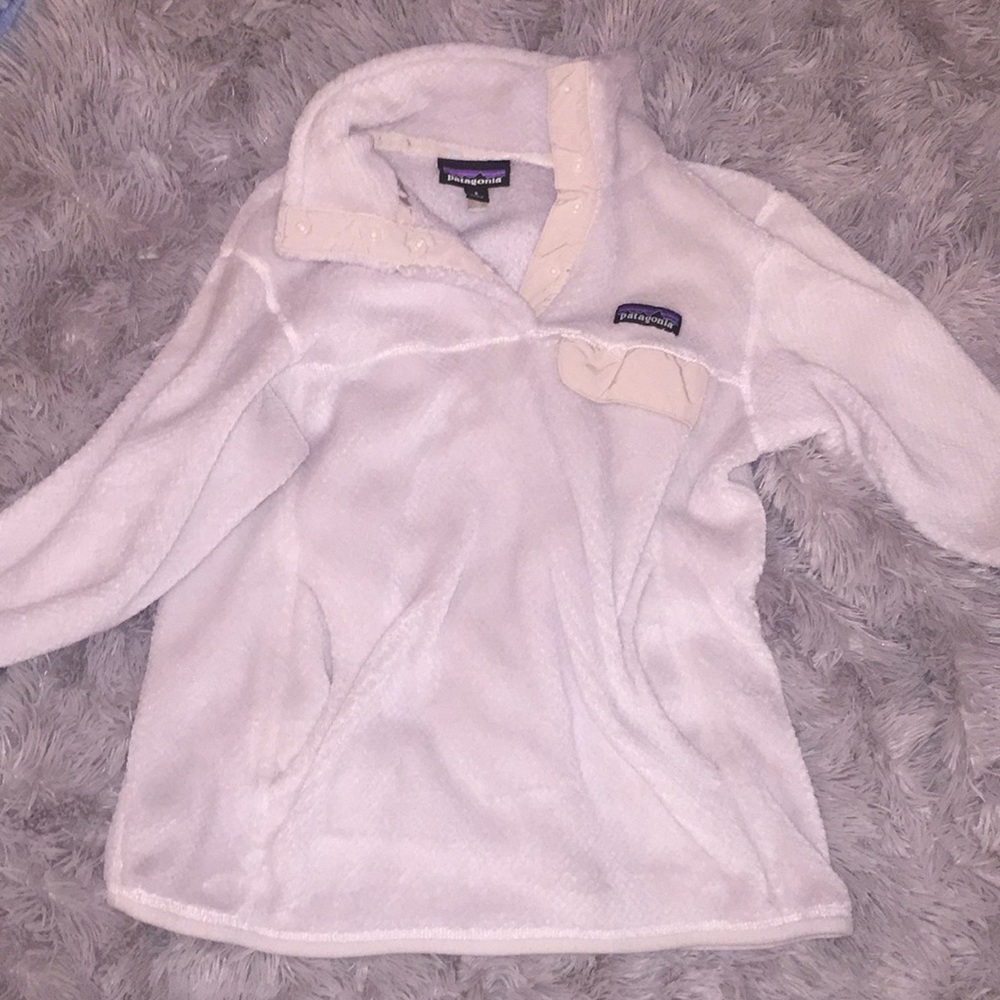 Woman’s Patagonia jacket.